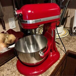 KitchenAid tilt head 5 quart mixer